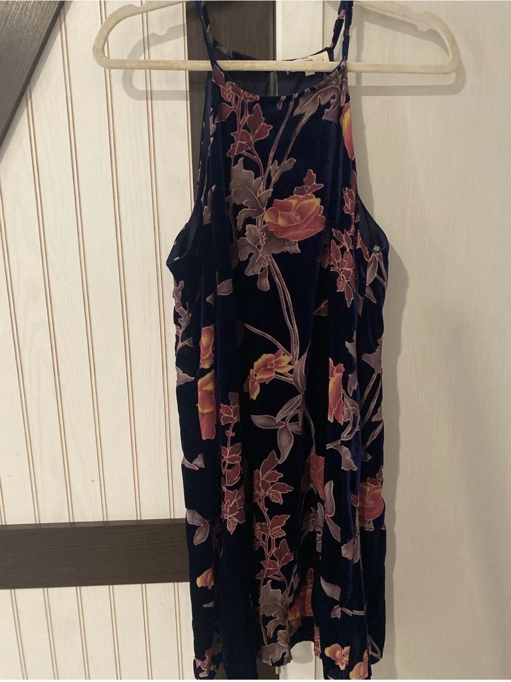 Entro Women’s Large Velvet Red Brown Floral Spaghetti Strap Knee Length DressNWT